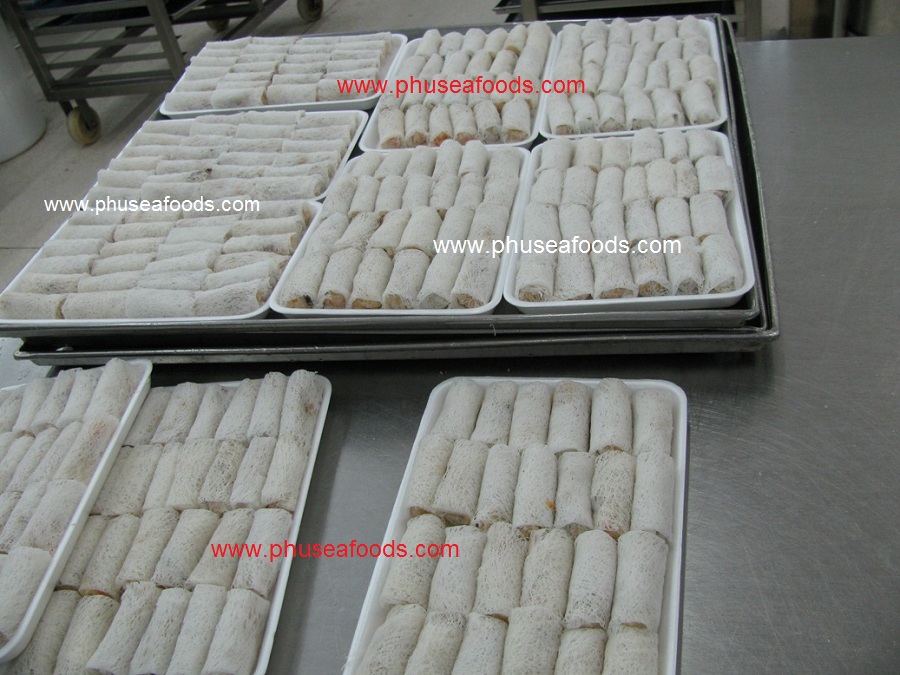 Springroll Rice Net Shrimp & Crab_500gr on production step_Pic. 1